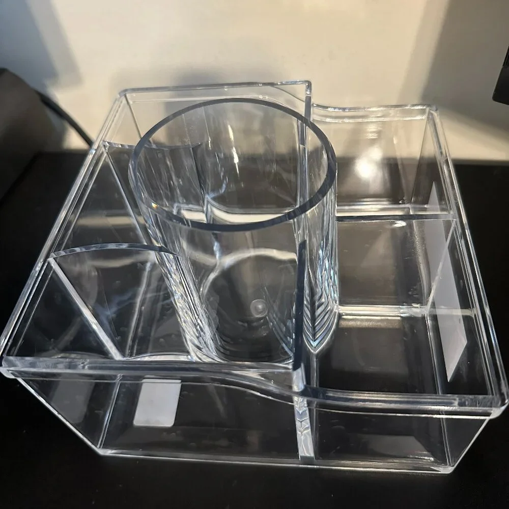 “The Heiress” Multi-Purpose Organizer – Clear Acrylic Storage Bin